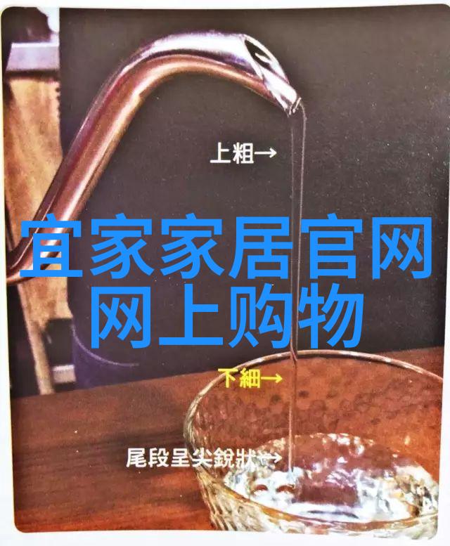 迪奥小姐在花漾淡香水中尽显女性优雅风和香奈儿coco香水的经典魅力融为一体成为了她每天的完美场景