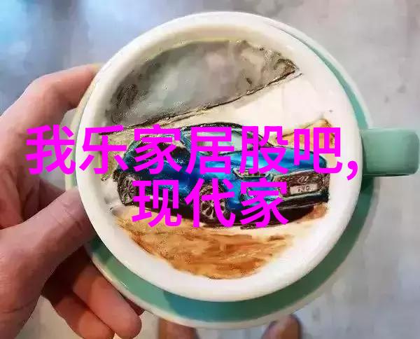 为何说一个好的壁挂式衣钩需要搭配一个精致的小柜子