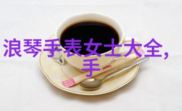 香料与珠宝的交响探索传统珠宝店中的文化艺术融合