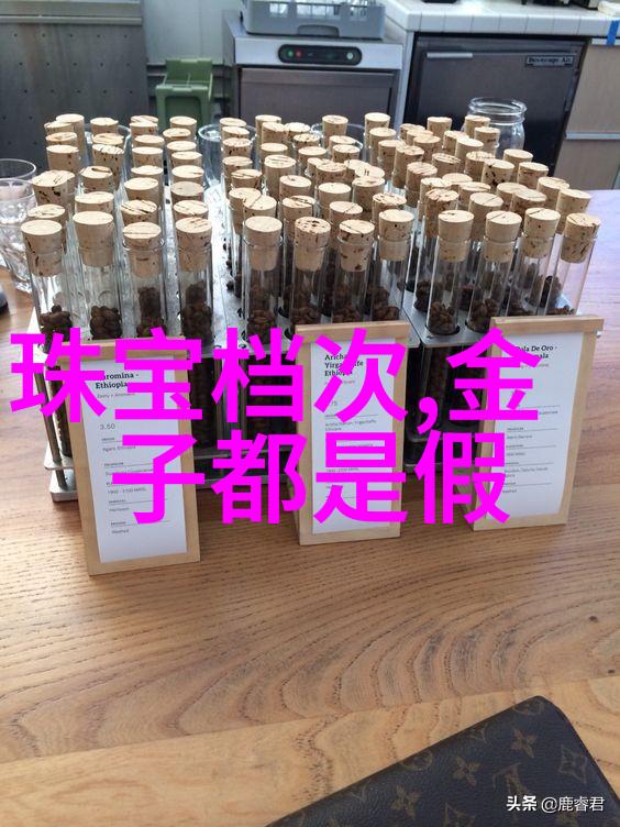 揭秘脸型与短发的完美搭配找到适合你的发型风格