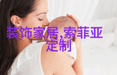 女神节送何物莱绅通灵双面女王吊坠光芒迭叠展现真我魅力珠宝加工厂招聘信息让你成为创造璀璨之星的工匠