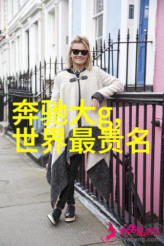 2023年流行的短发女士时尚新潮与自信魅力