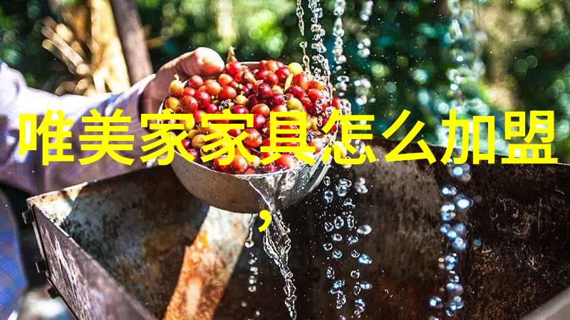 在中国珠宝首饰行业协会官网的社会背景下5月份将迎来敢爱季鼓励人们勇敢告白用行动而非言语表达那份深沉的