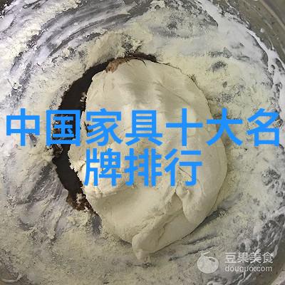 量化宽松时代下的黄金投资机会与风险评估